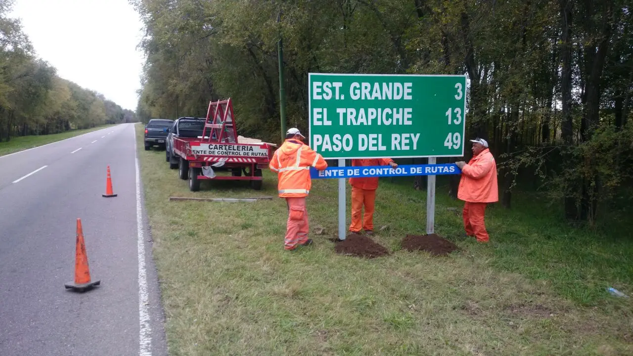 cartel fiscalizacion de velocidad aubasa - Cómo saber si la cámara de la fotomulta está homologada