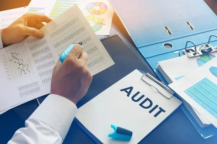 firmas de auditoria - Cómo se clasifican las firmas auditoras