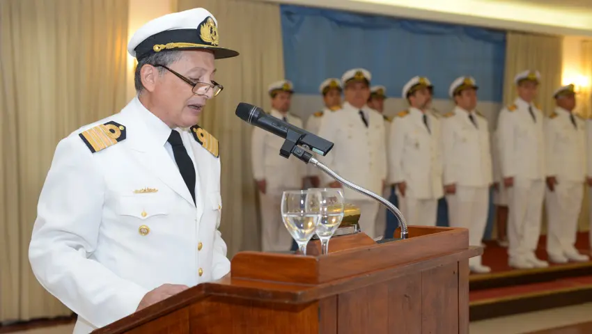 armada argentina almirante a garcia auditor administrativo - Cuánto cobra un almirante de la Armada Argentina