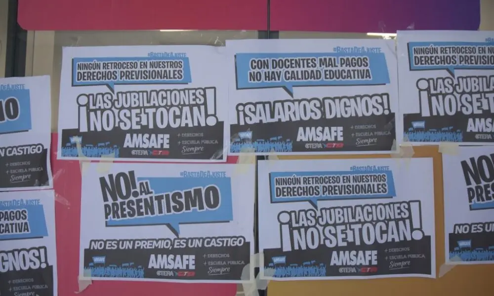 ministerio de educacion rosario auditoria - Cuántos docentes hay en la provincia de Santa Fe