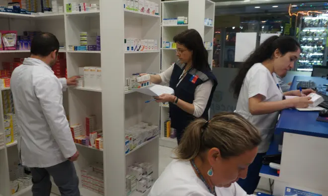 fiscalizacion sanitaria contralor de farmacia - Qué es la Ley de farmacia