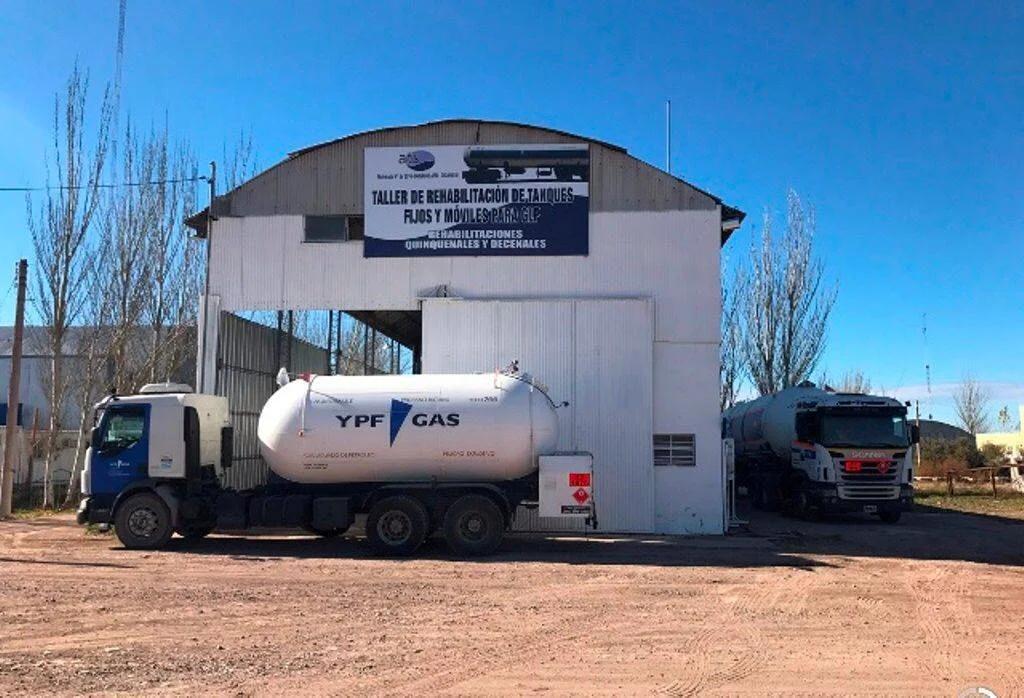 auditoria de tanques de combustibles en empresas de transporte publicos - Qué porcentaje de impuestos tiene el combustible en Argentina