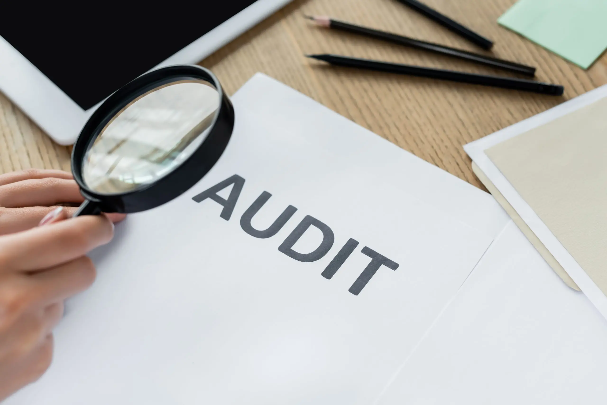 auxiliar auditor interno - Qué se necesita para ser auxiliar de auditoría
