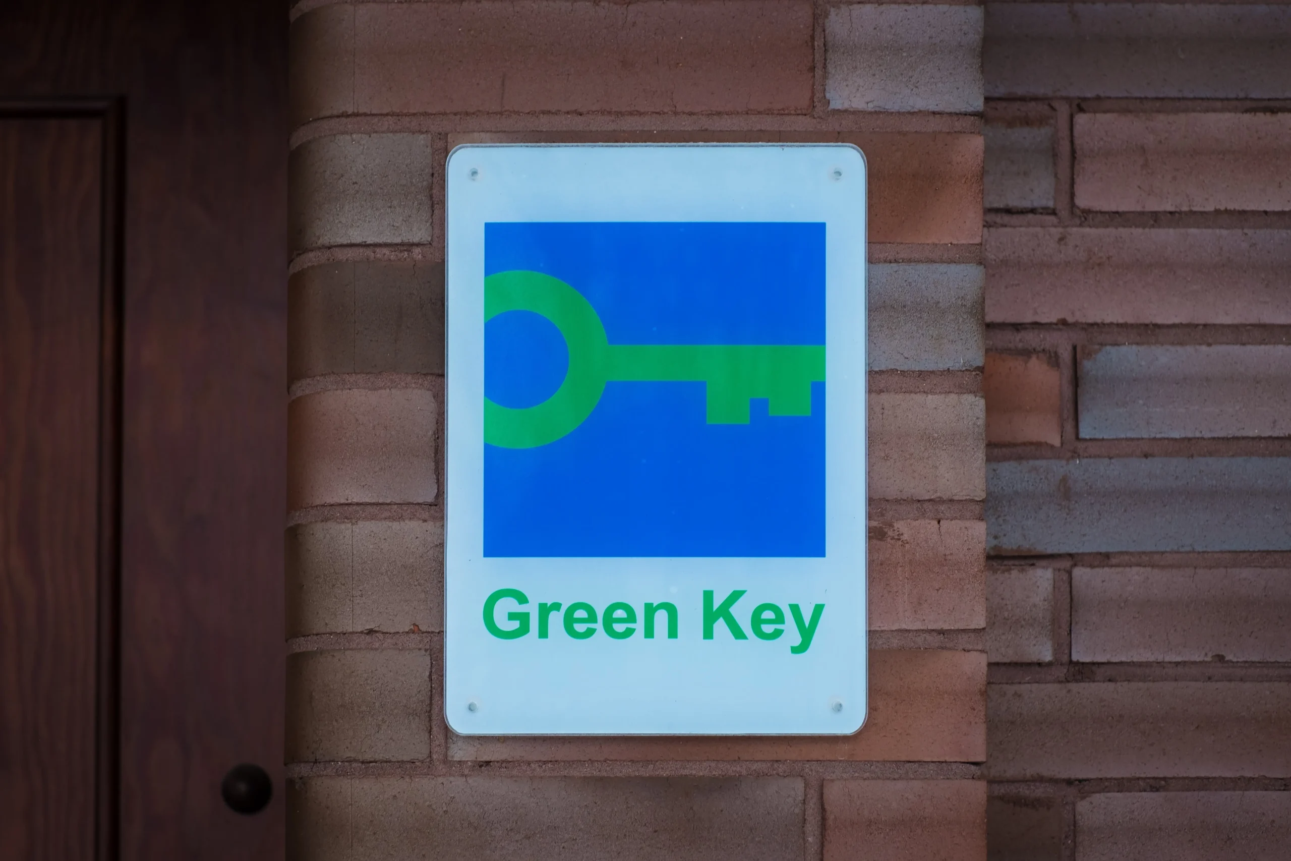 green globe auditor - What is the difference between green globe and green key
